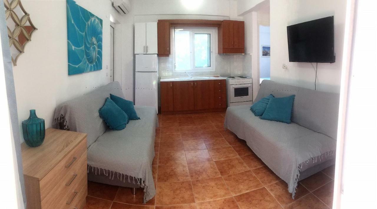 Katerina'S Apartment โตโรนี ภายนอก รูปภาพ